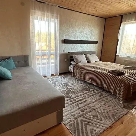 бо&не ヤブルニツァ