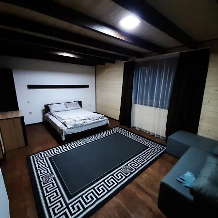 бо&не يابلونيتسيا