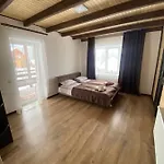 Tatil Evi бо&не Yablunytsia