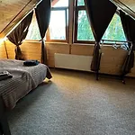 Tatil Evi бо&не Yablunytsia